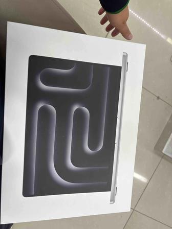 MacBook Pro m4 Pro 24gb 512
