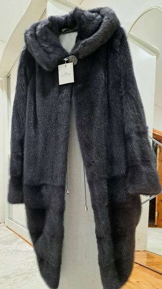 Шуба норковая новая производство Россия,,мех длинный,