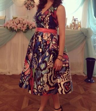 Продам платье