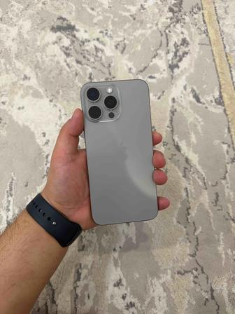 iPhone 15 Pro Max 256GB в идеальном состоянии