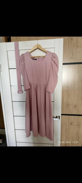 Продам платье