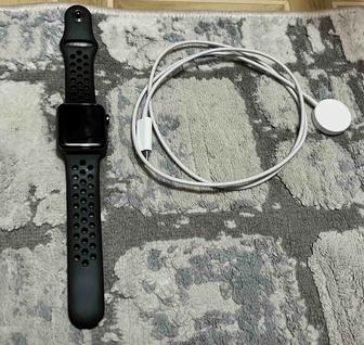 Apple watch 3 NIKE 38мм
