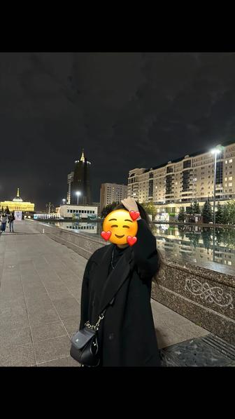Продам черное новое пальто