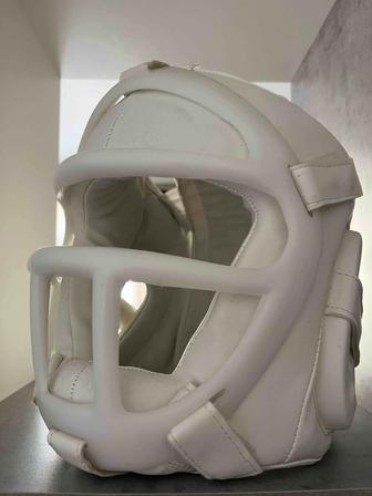 Шлем на каратэ