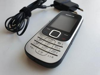 Мобильный телефон Nokia 2330