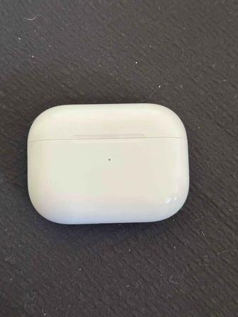 Кейс AirPods Pro 2