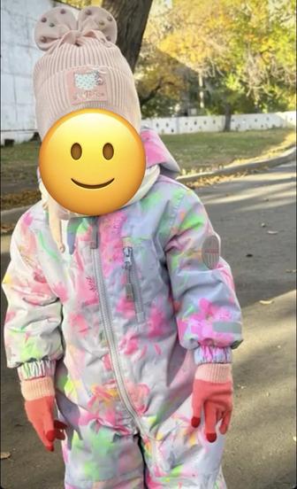 Продам мембранный демисезонный комбинезон для девочки