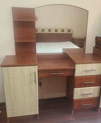Продам спальный гарнитур!