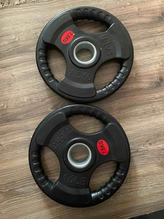 Продам гантели