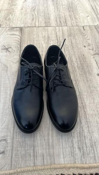 Продам туфли кожаные
