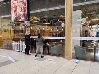 Услуга на баннер, изготовление надписей из неона, услуги фотозоны