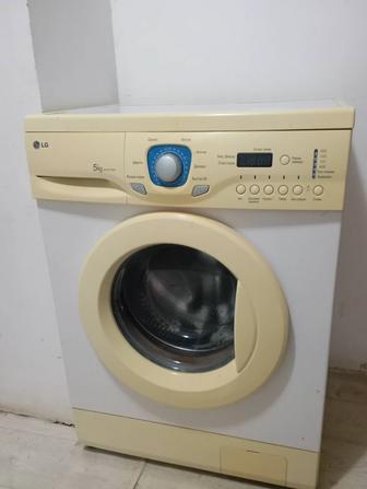 Продам стиральную машину