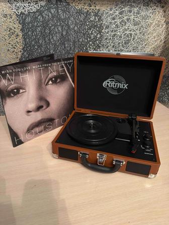 Ritmix LP-160B виниловый проигрыватель