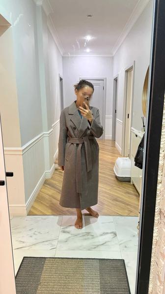 Продам пальто AVALON