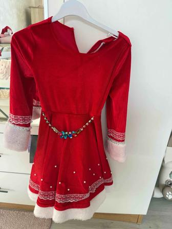 Продам платье санты