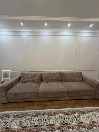 Большой дизайнерский диван для всей семьи!