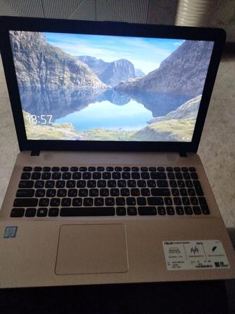 Ноутбук Asus продается