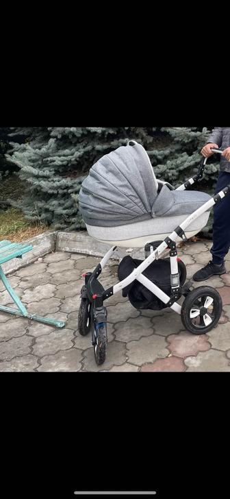 Коляска детская