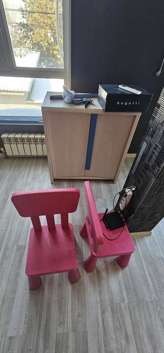 Продам детский стул икеа маммут