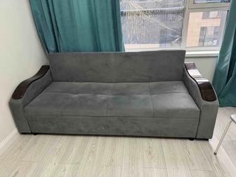 Продам раздвижной диван!