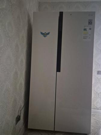 Продам холодильник