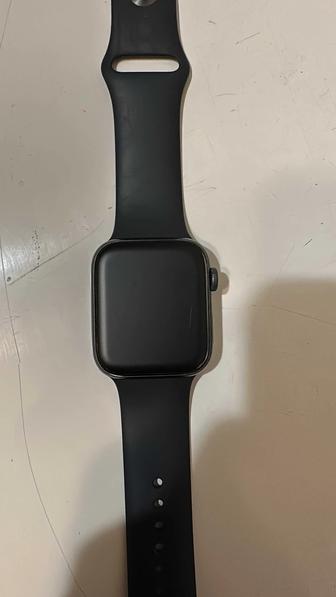 Apple watch  44 mm