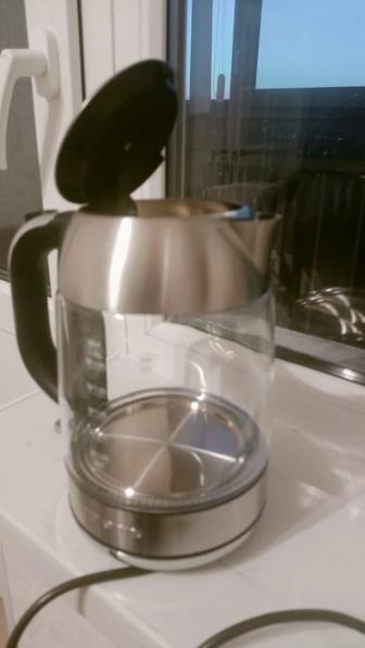 Электрочайник Polaris