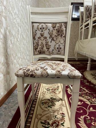 Продам стулья гостиные