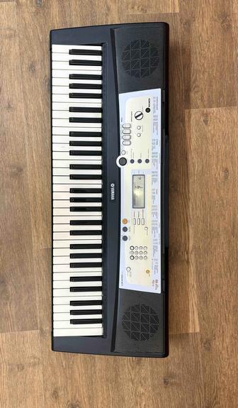 Синтезатор