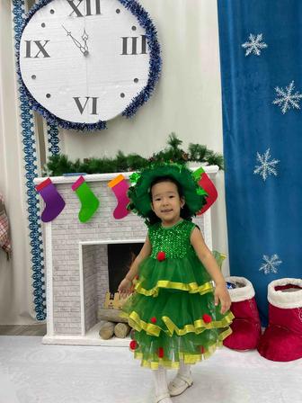 Елка платье