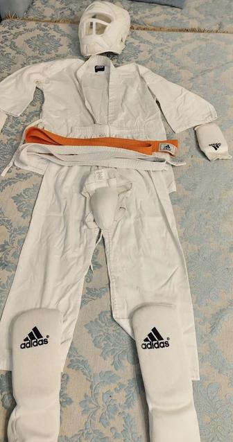 Продам кимоно для каратэ, 11-13 лет