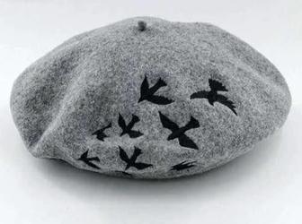 Женская беретка