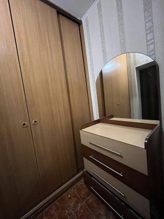 Отдам бесплатно встроенный шкаф