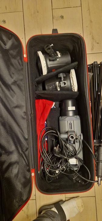 Фотовспышка для студии