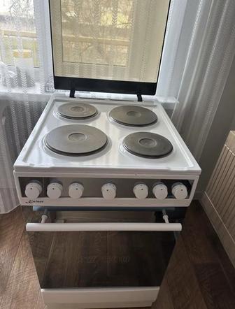 Продается электроплита KAISER
