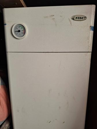 Газовая печь , б.у пользование 2 года