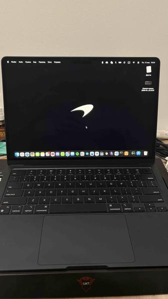 Macbook Air 13 M2 16/256