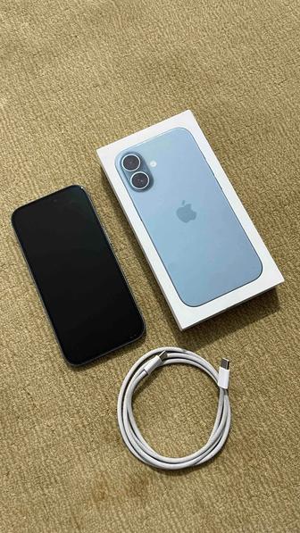 Продам iPhone 16 зеленый 128 гб