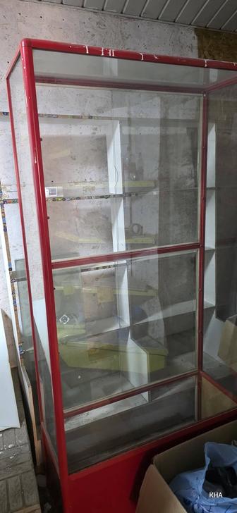 Продам витрину