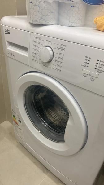 Продам срочно стиральную машину б/у