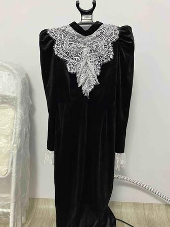 Платье продаю