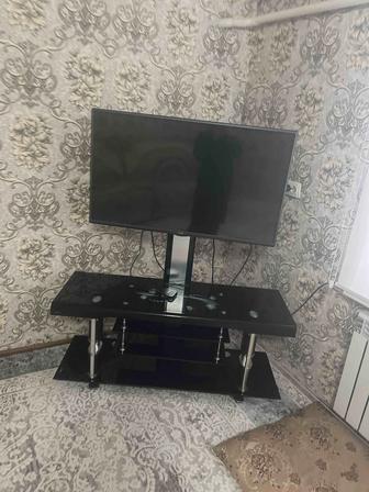 Телевизор с тумбой