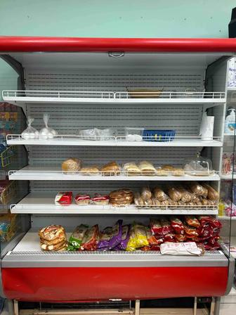 Витринный холодильник