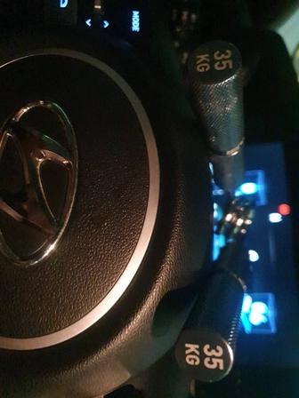 Продам эспандер для рук металлические скрепки на 35 кг