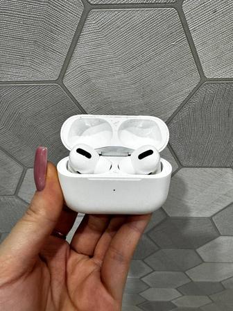 Продам наушники AirPods Pro