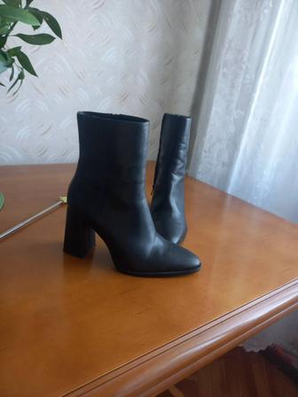 Продаю полусапожки ZARA