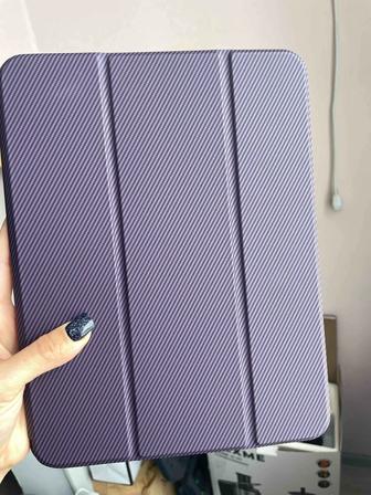 Продам чехол на IPAD pro 11