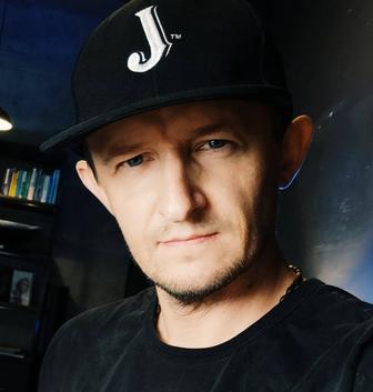 Web дизайнер, графический дизайнер