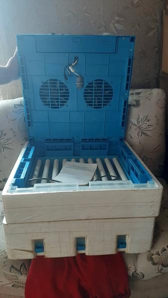 Продам инкубатор б/у