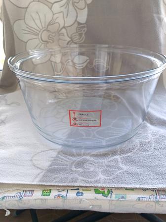 Продам таз из жаропрочного стекла